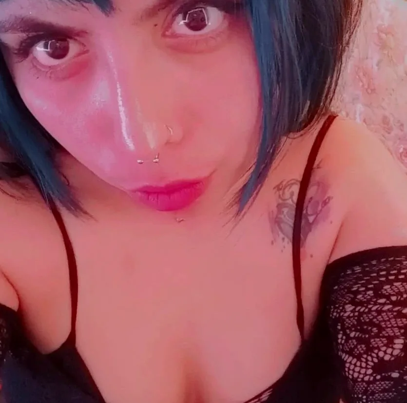 Alice, 30