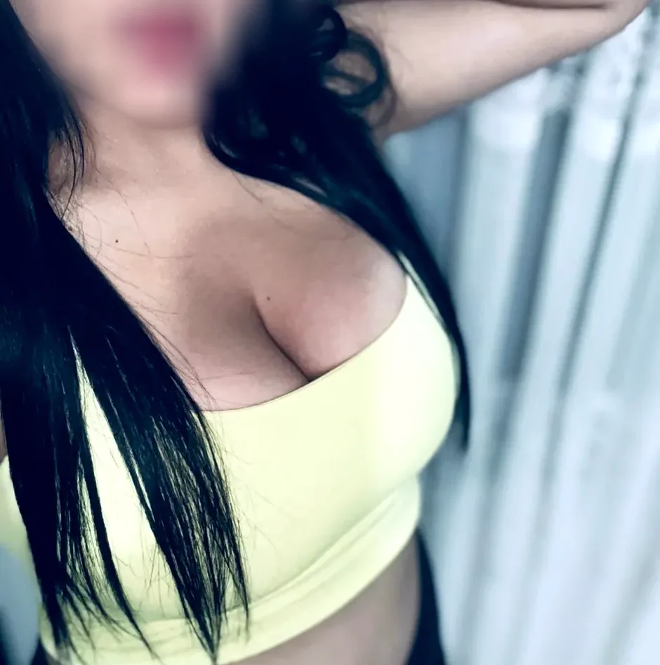 Elvira, 20